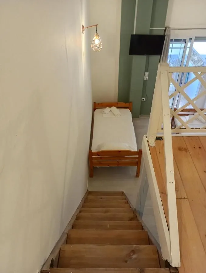 Stratos Family Apartments & Studios Neos Marmaras Greece