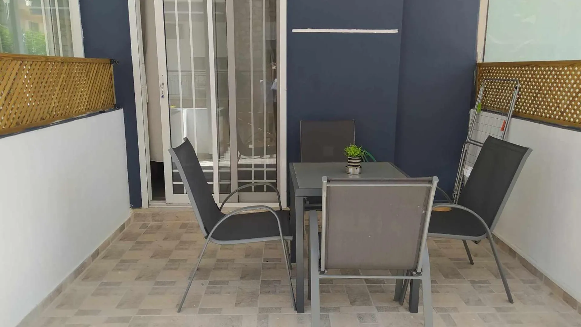 Stratos Family Apartments & Studios Neos Marmaras Greece